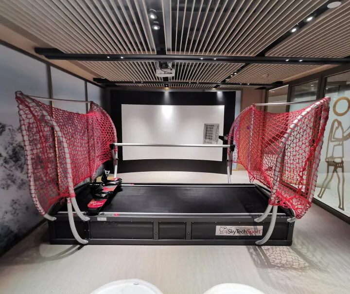 Ski simulator space