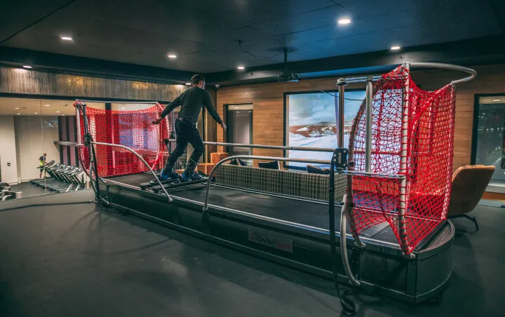 Ski simulator design